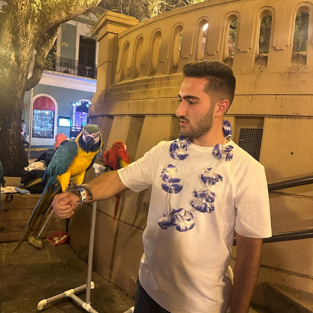 Meet your Posher, Nick